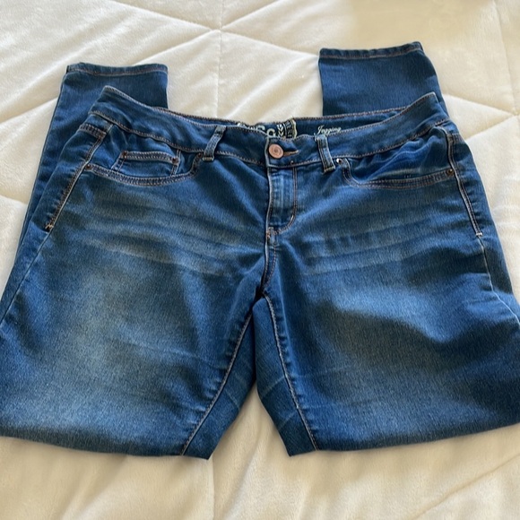 SO Juniors' Easy Dressing High-Rise Jeggings Size 15 R - Picture 2 of 9